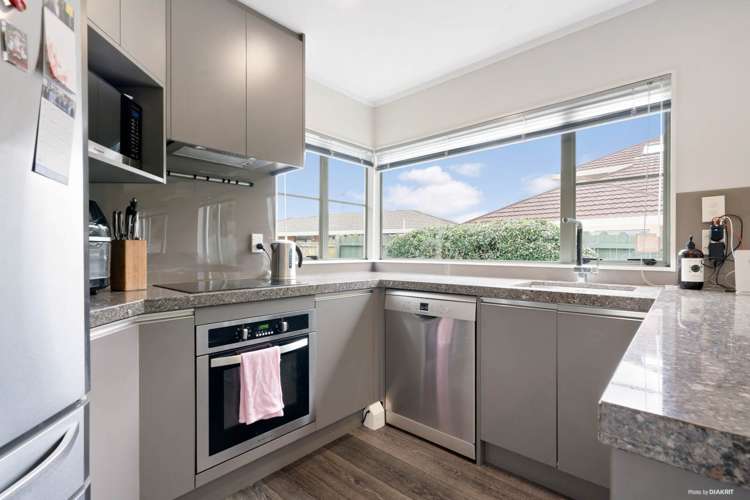 2/12 Mount Blanc Place Northpark_5