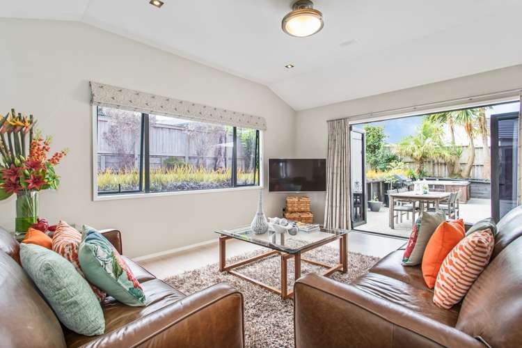 10 Waimanu Bay Drive Te Atatu Peninsula_9