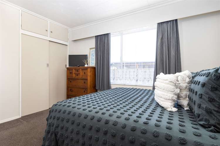 32 Rousehill Street Renwick_11