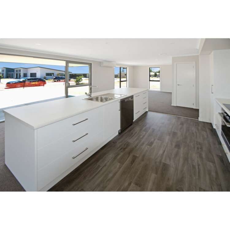 5 Lakeland Avenue Twizel_5