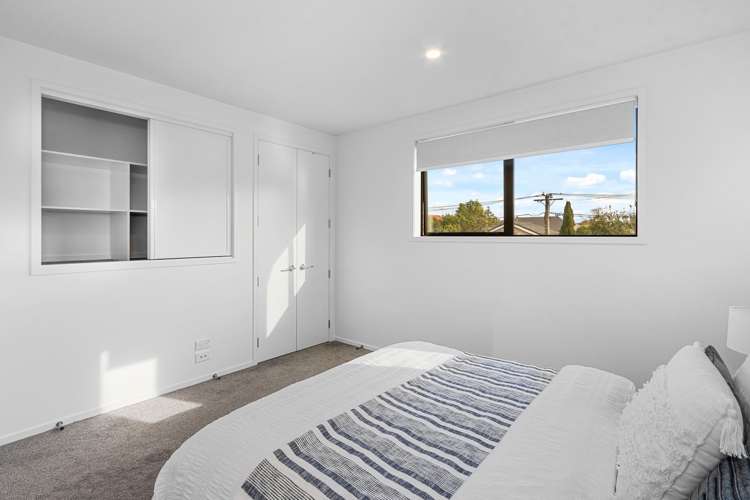 2/64 Longfellow Street Sydenham_11