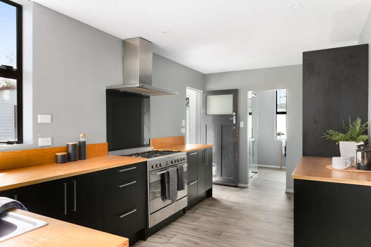 135 Roebuck Road Te Hapara_16