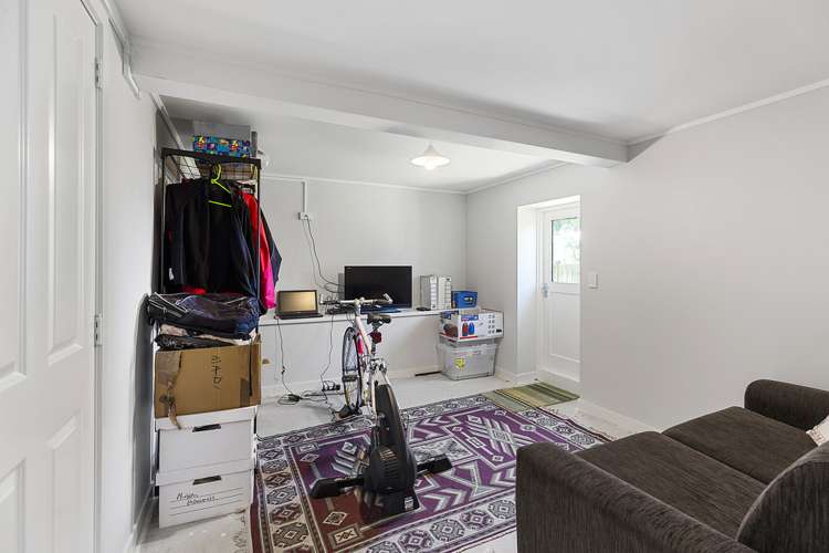 68 Queens Drive Lyall Bay_14