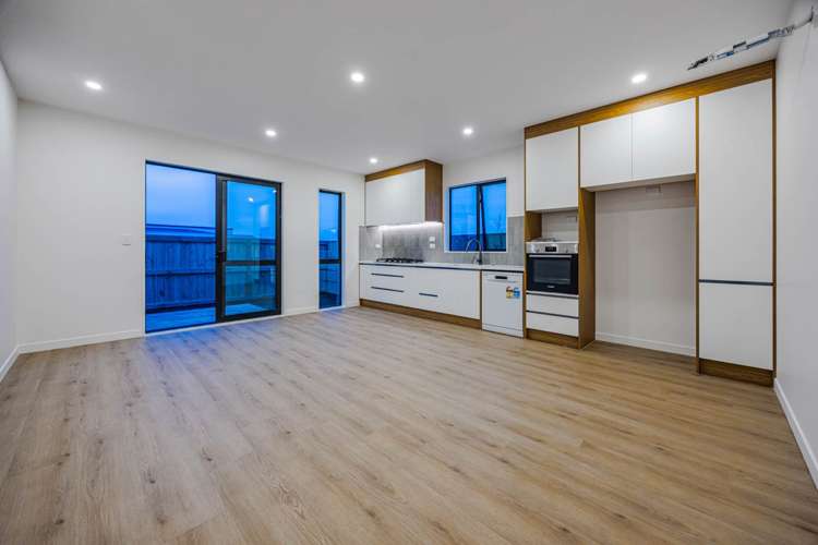 8 Ihi Place Drury_12