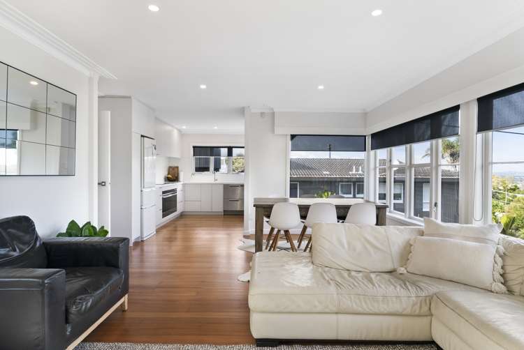 55 Seaview Road Castor Bay_9