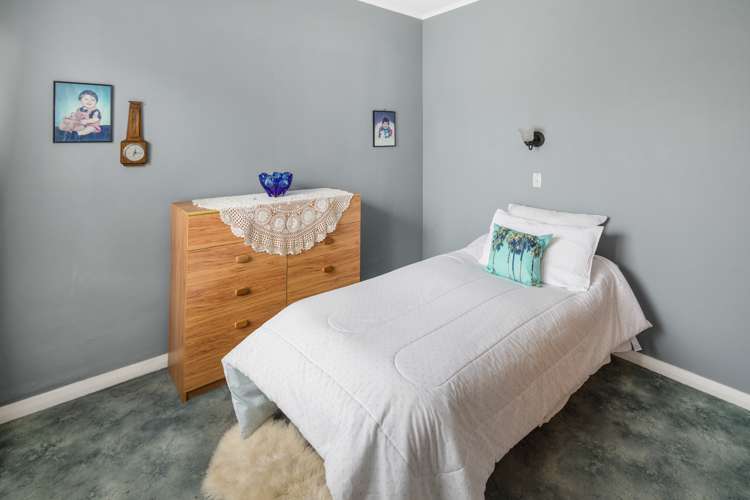 104 Apu Crescent Lyall Bay_8