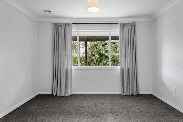 22 Macdonell Street Hilltop_16