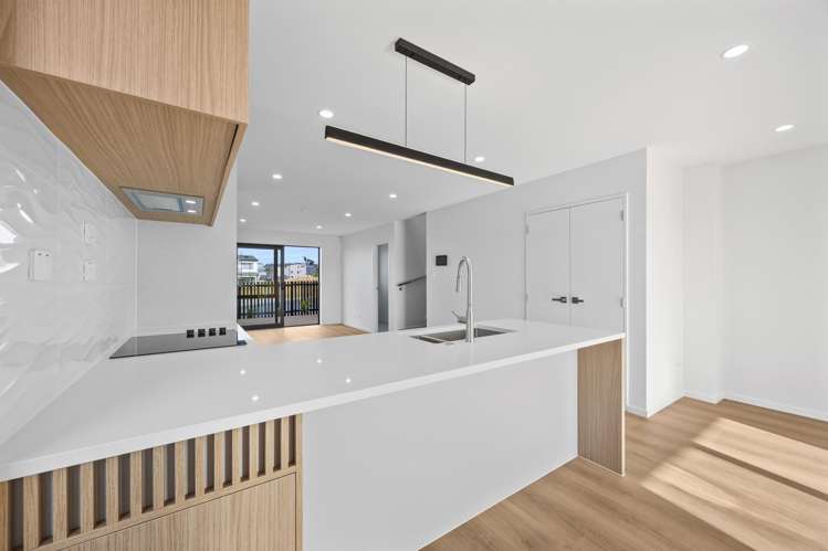 8 Harikoa Way Karaka_7