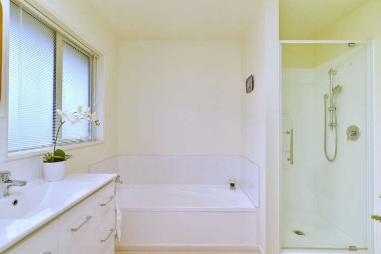 66 Mauger Drive Heathcote Valley_16