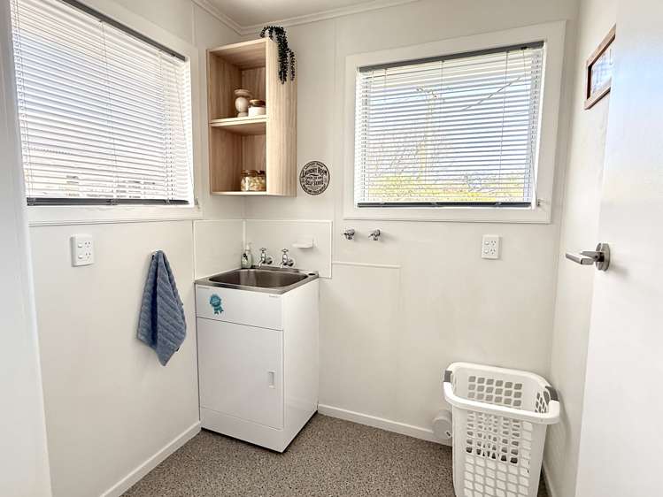 45 Edinburgh Crescent Waikiwi_38