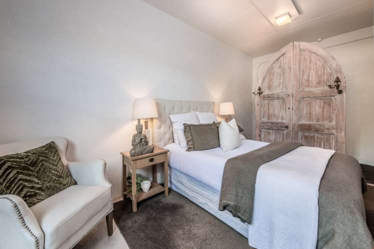 1/25a Lake Road Devonport_18