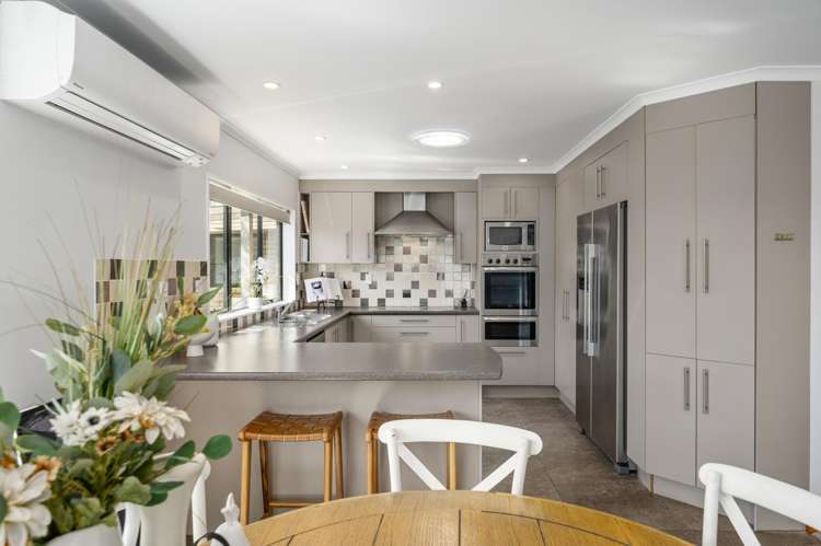 1 Corinth Grove Papamoa Beach_6