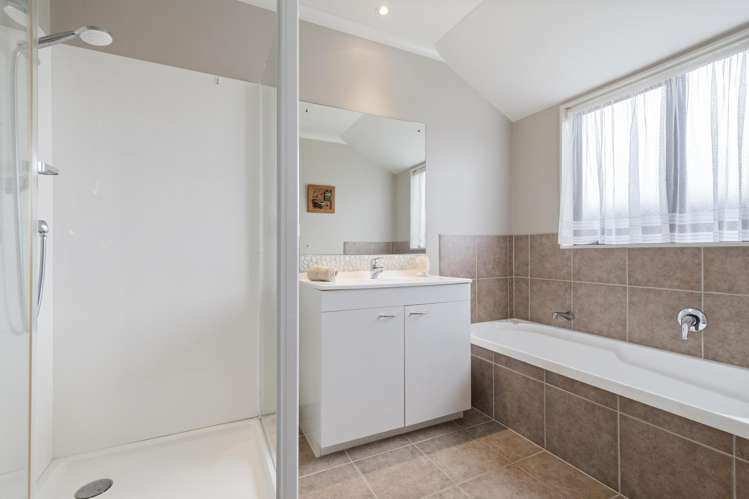 9 Woodcroft Way Pukekohe_10