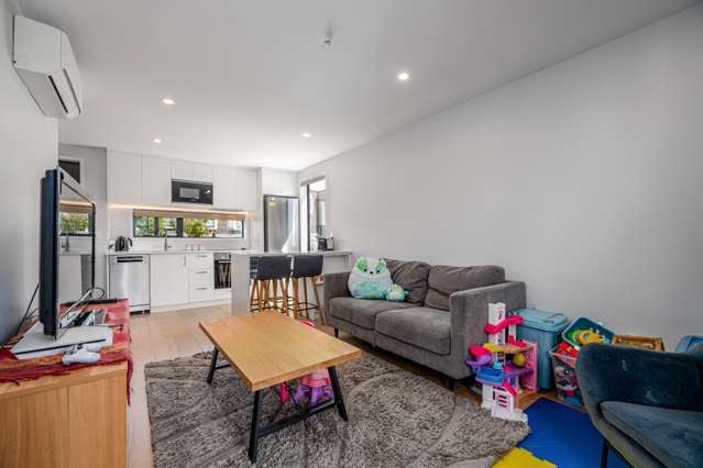 1/16 Parson Lane Papatoetoe_4