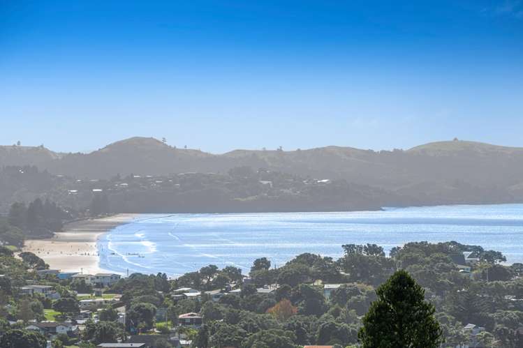 236 Whangaparaoa Road Red Beach_26