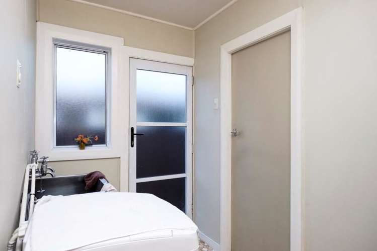 29 Atkinson Street South Dunedin_11