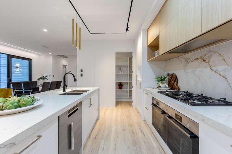 37 Pekanga Road_4