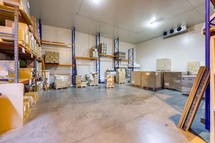 37 Niven Street Onekawa_19