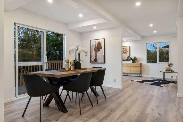 2/7 Louise Place Browns Bay_2