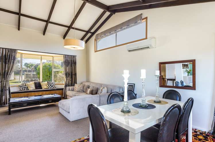 9 Armstrong Grove Hilltop_8