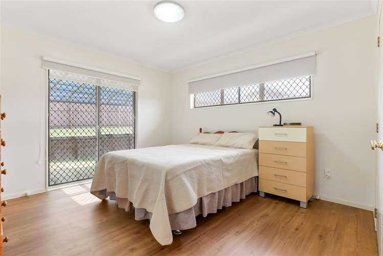 26 Medvale Avenue Flat Bush_8