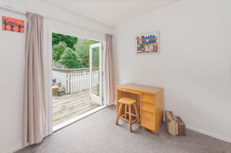 56 Tilley Road Paekakariki_11