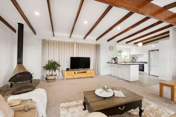 558a Beach Road Rothesay Bay_6