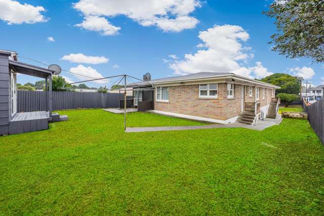 2/28 Mckean Avenue Manurewa_1
