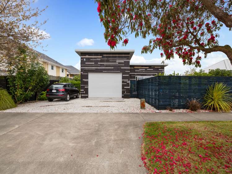 6 Holland Street Glenholme_0