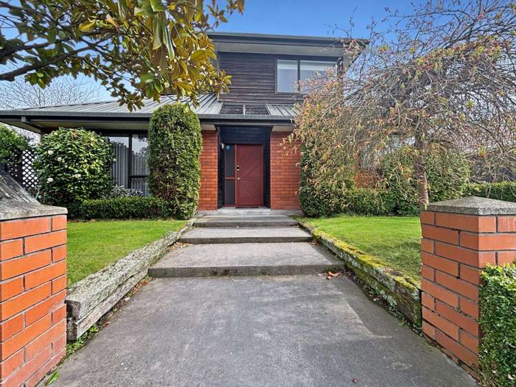 1 Claverley Gdns_0