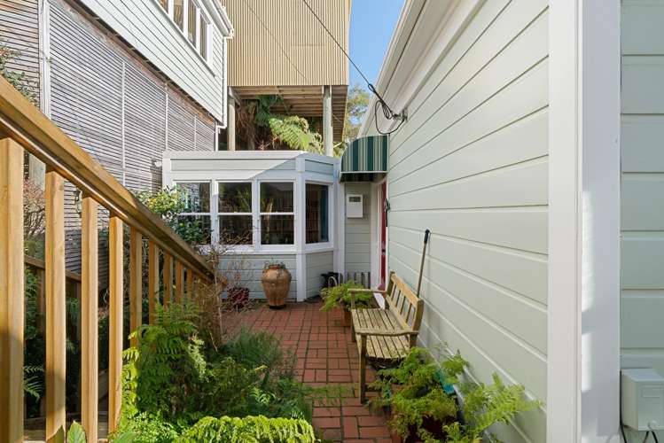 16 Dorking Road Brooklyn_27