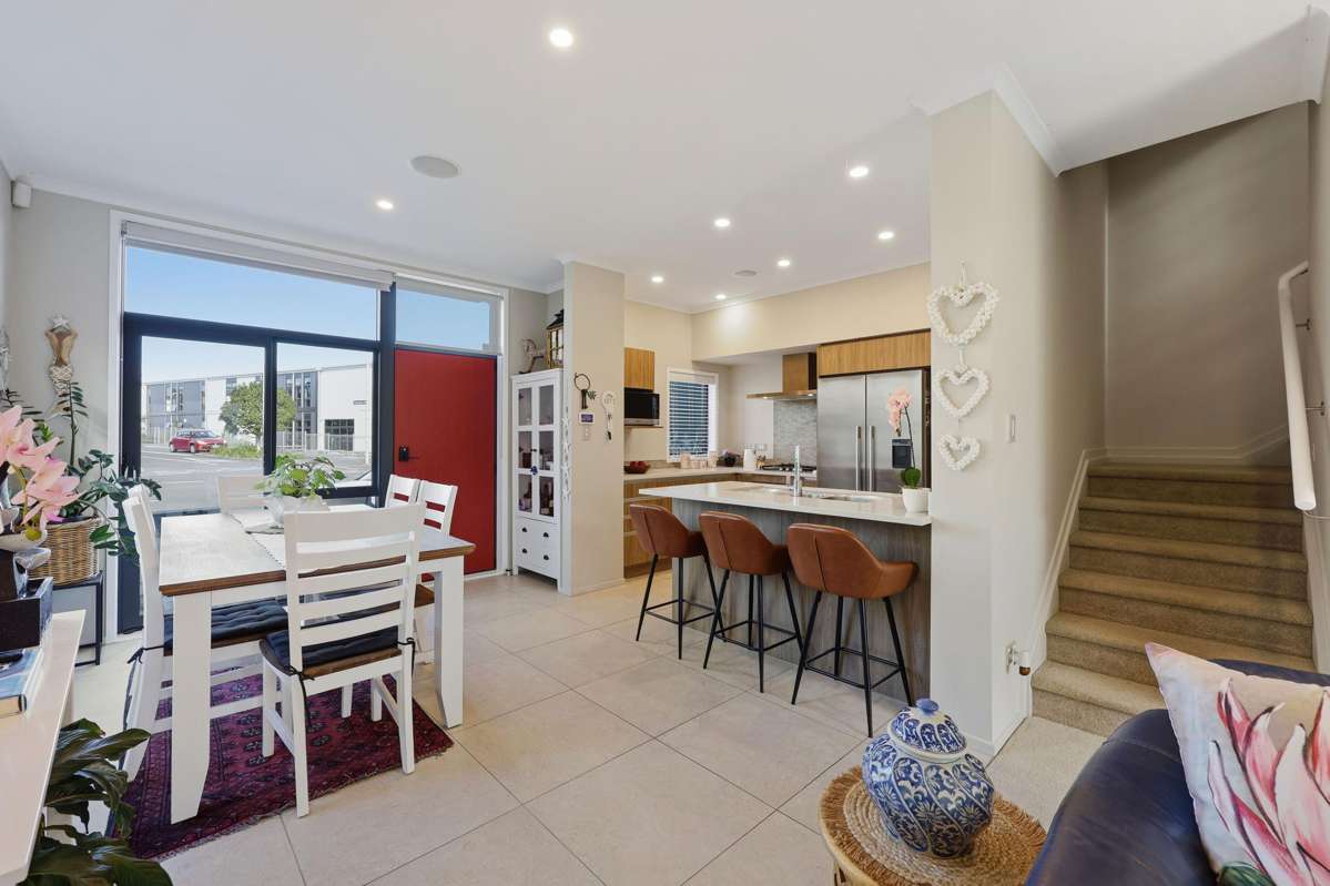 180 Hobsonville Point Road_2
