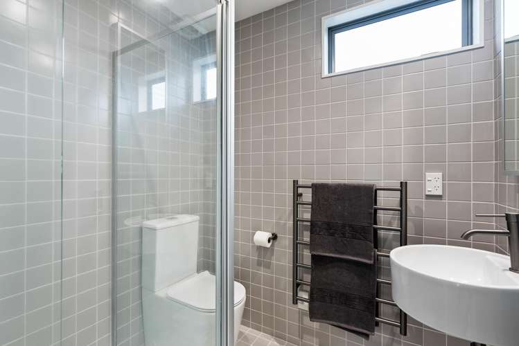 1/6 Dickens Street Grey Lynn_9