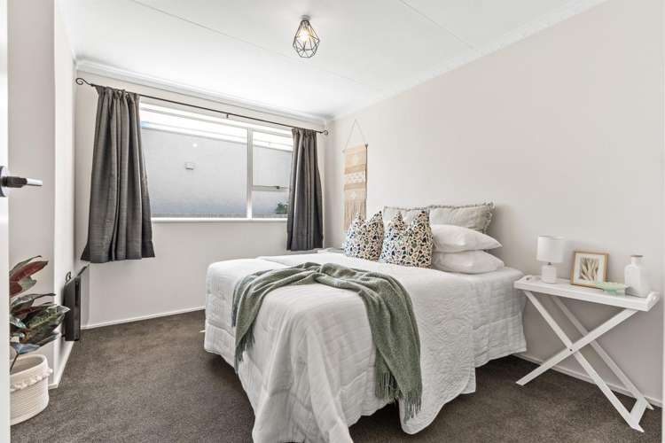 B/24 Douglas Street Saint Kilda_11