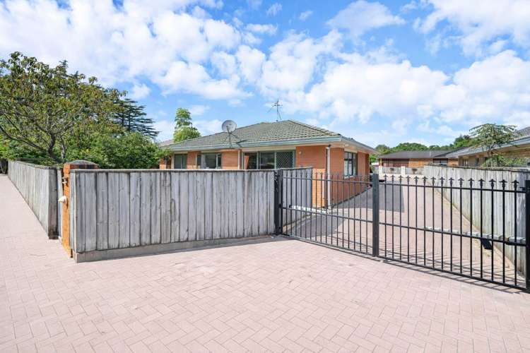 2 Benville Place Royal Oak_14