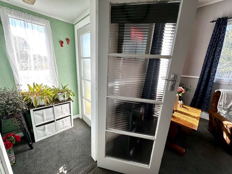 26 Eddystone Street Kaitangata_20