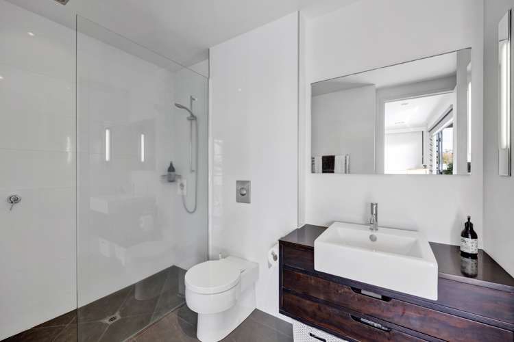 90b Buller Street New Plymouth Central_24