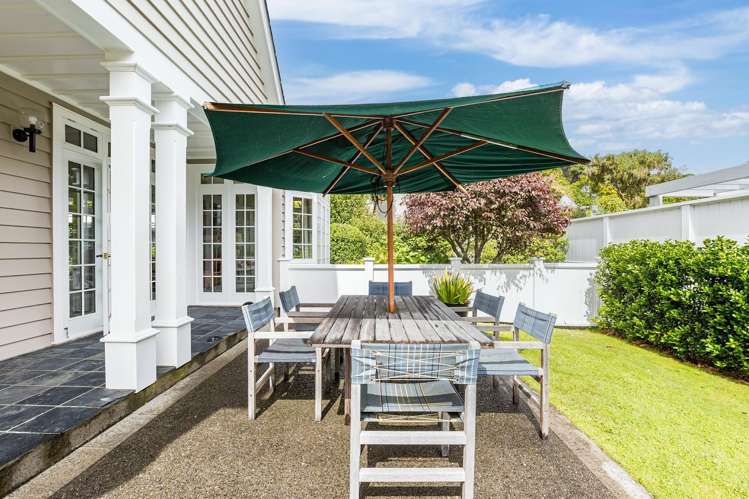 6 Cheviot Road Lowry Bay_26