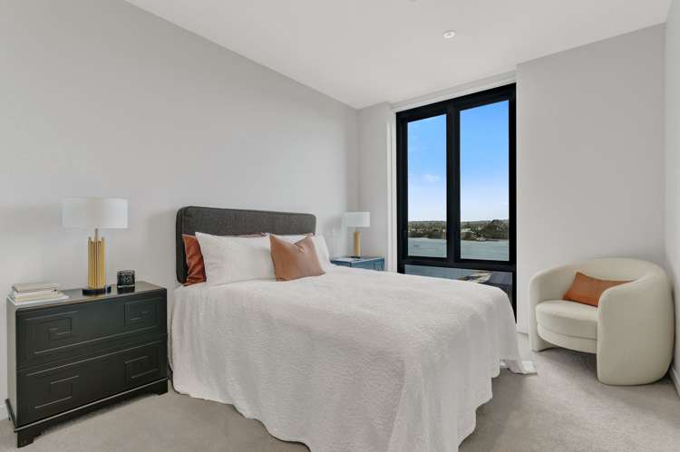 203/45 Hudson Bay Road Hobsonville_5