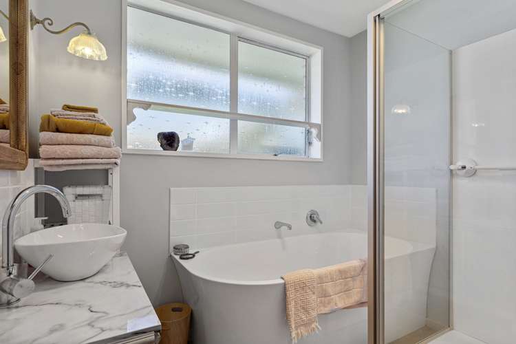 2/144 Main North Road Papanui_8