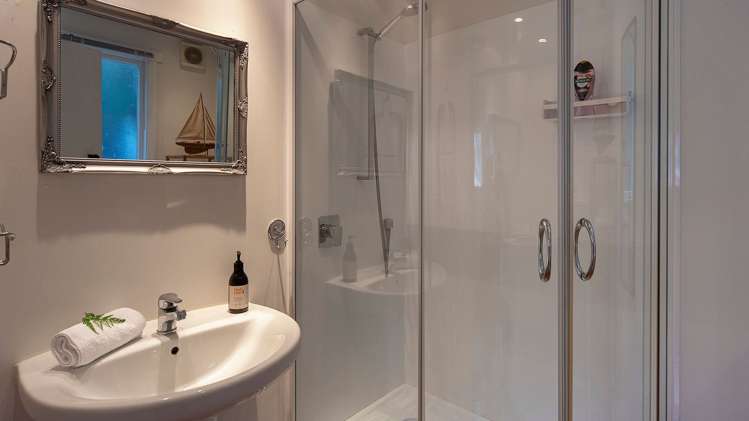 20 Fountain Place Beachville_11