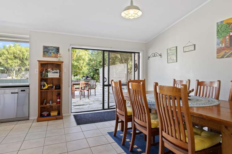 52 Taihiki Road Clarks Beach_15