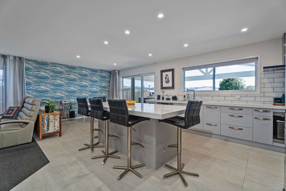 15 Whitby Avenue_3