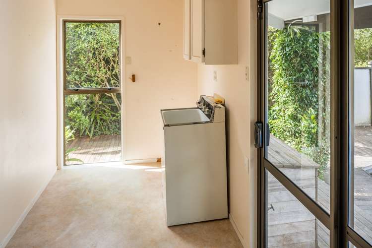 68 Kahu Road Paremata_13