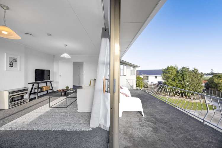 12 Silby Street Waitara_11