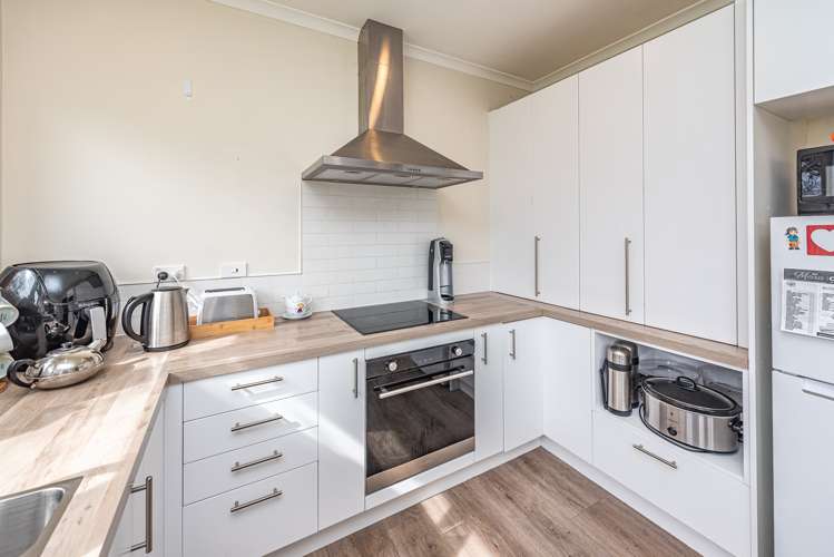 4 Lincoln Road Springvale_5