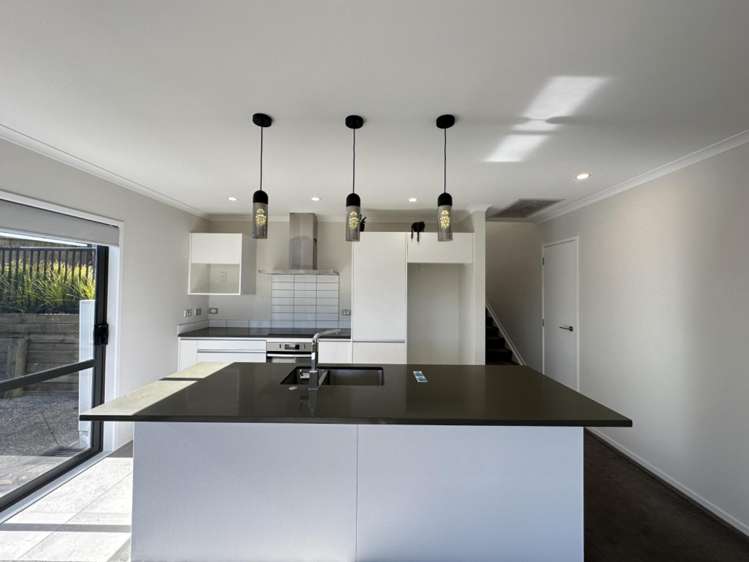 23 Helenvale Crescent 1765_4