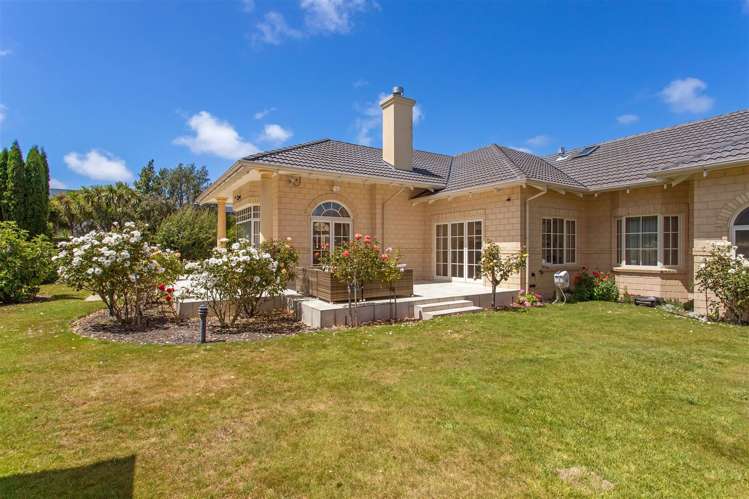 23 Stableford Green Burnside_24