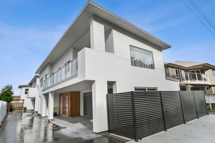 15 Bulkeley Terrace New Plymouth Central_17