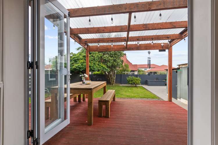 24 Leicester Street Terrace End_8